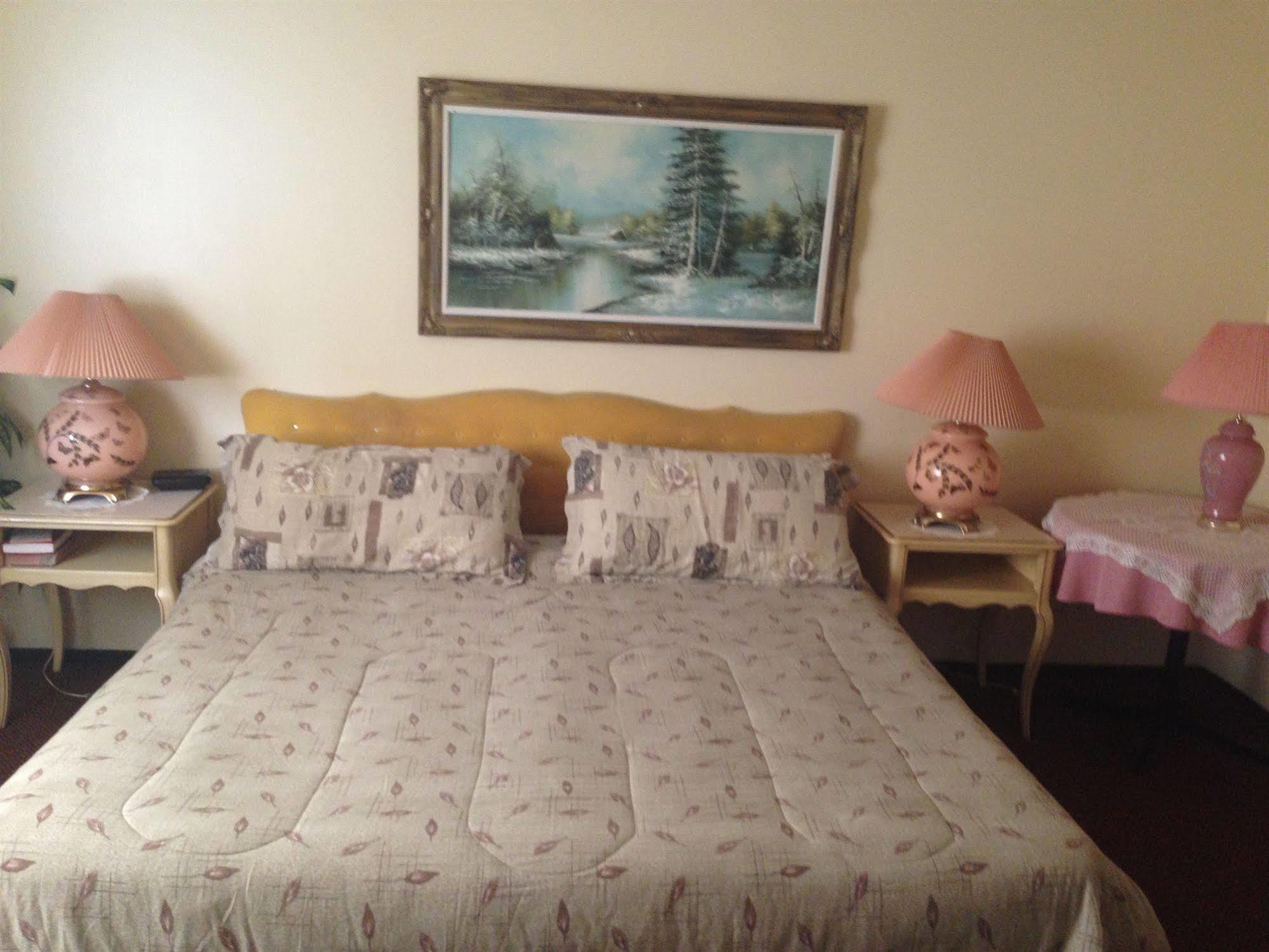 Englehart Motel Dış mekan fotoğraf
